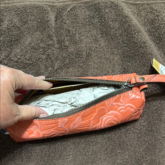 Patricia Nash Orange Embossed Clutch Wristlet - Picture 2 of 4